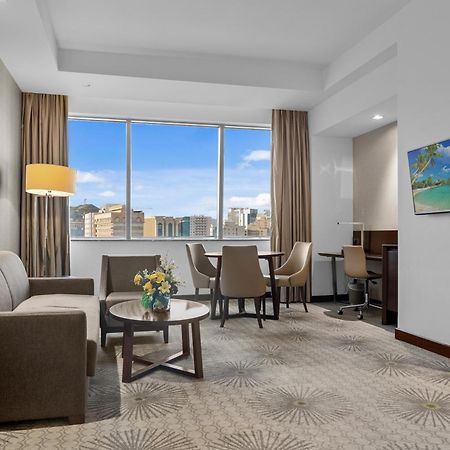 Holiday Suites Al Azizia Μέκκα Εξωτερικό φωτογραφία A room at the hotel