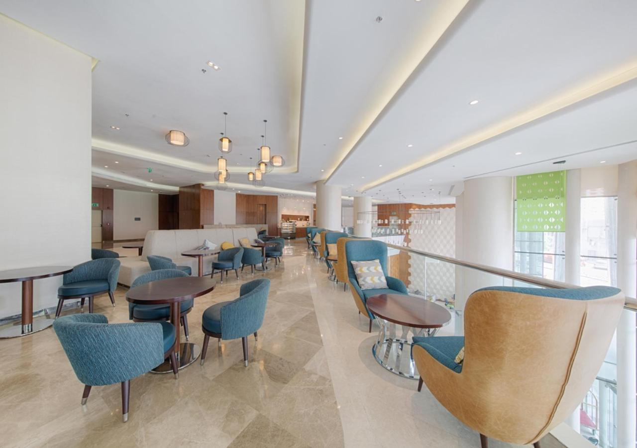 Holiday Suites Al Azizia Μέκκα Εξωτερικό φωτογραφία The hotel's lobby